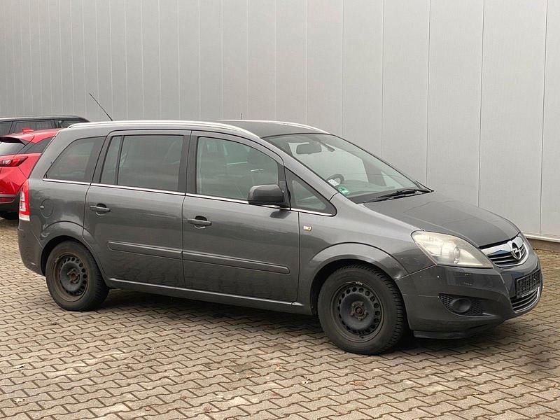 Grau Gebraucht 2009 Opel Zafira Van / Kleinbus | 2.550 € (Fairer Preis) - Bild 1/2