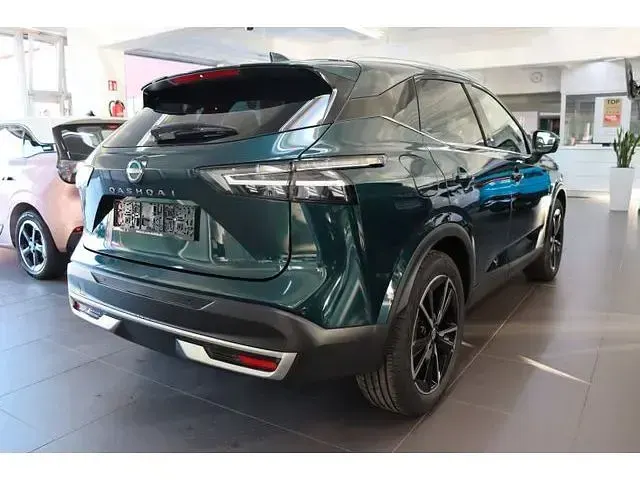 Neu Nissan Qashqai Tekna 158 PS (116 kW) 2026 Schwarz SUV
