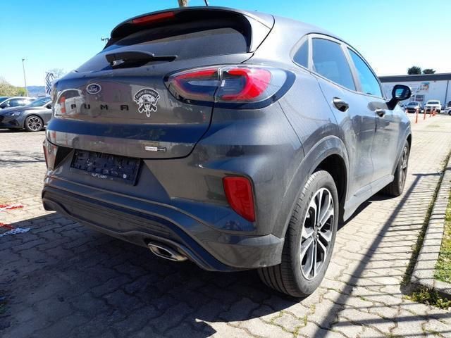 Magnetic grau metallic magnetic grau metallic Gebraucht 2022 Ford Puma ST-Line SUV | 20.063 € (Fairer Preis) - Bild 1/4