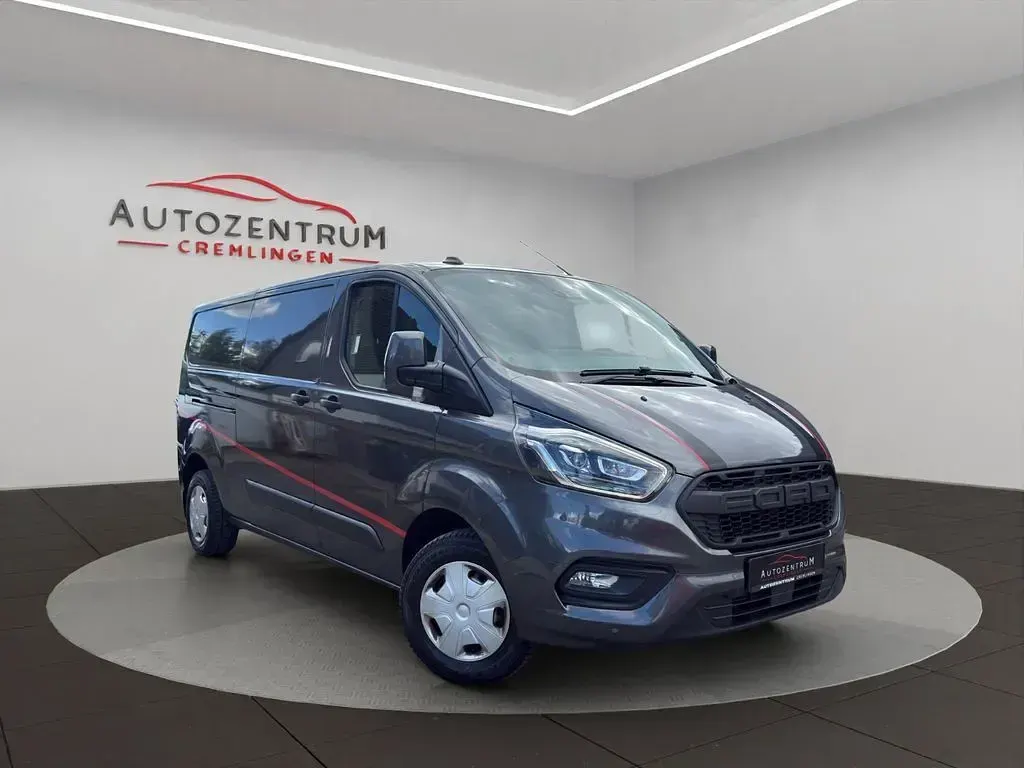 Usado Ford Transit Custom Trend 170 HP (125 kW) 2020 Cinzento Monovolume