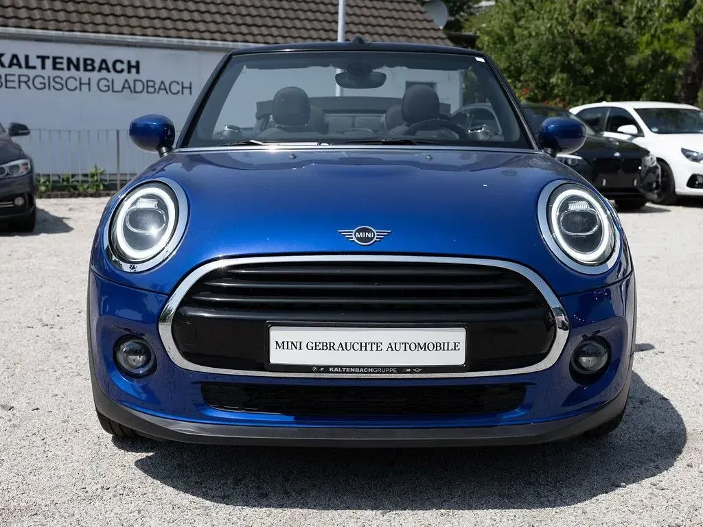 Used Mini Cooper Cabriolet Pepper 136 HP (100 kW) 2020 Blue Cabriolet