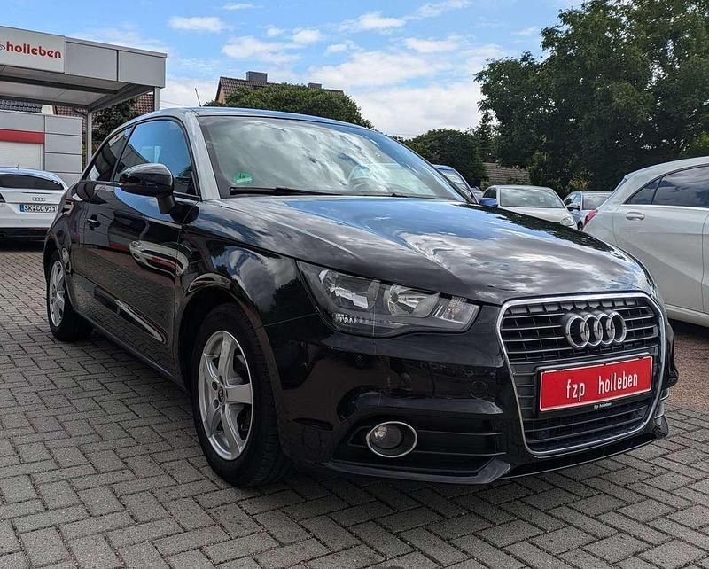 Phantomschwarz Gebraucht 2012 Audi A1 Ambition Kleinwagen | 9.990 € (Fairer Preis) - Bild 1/4