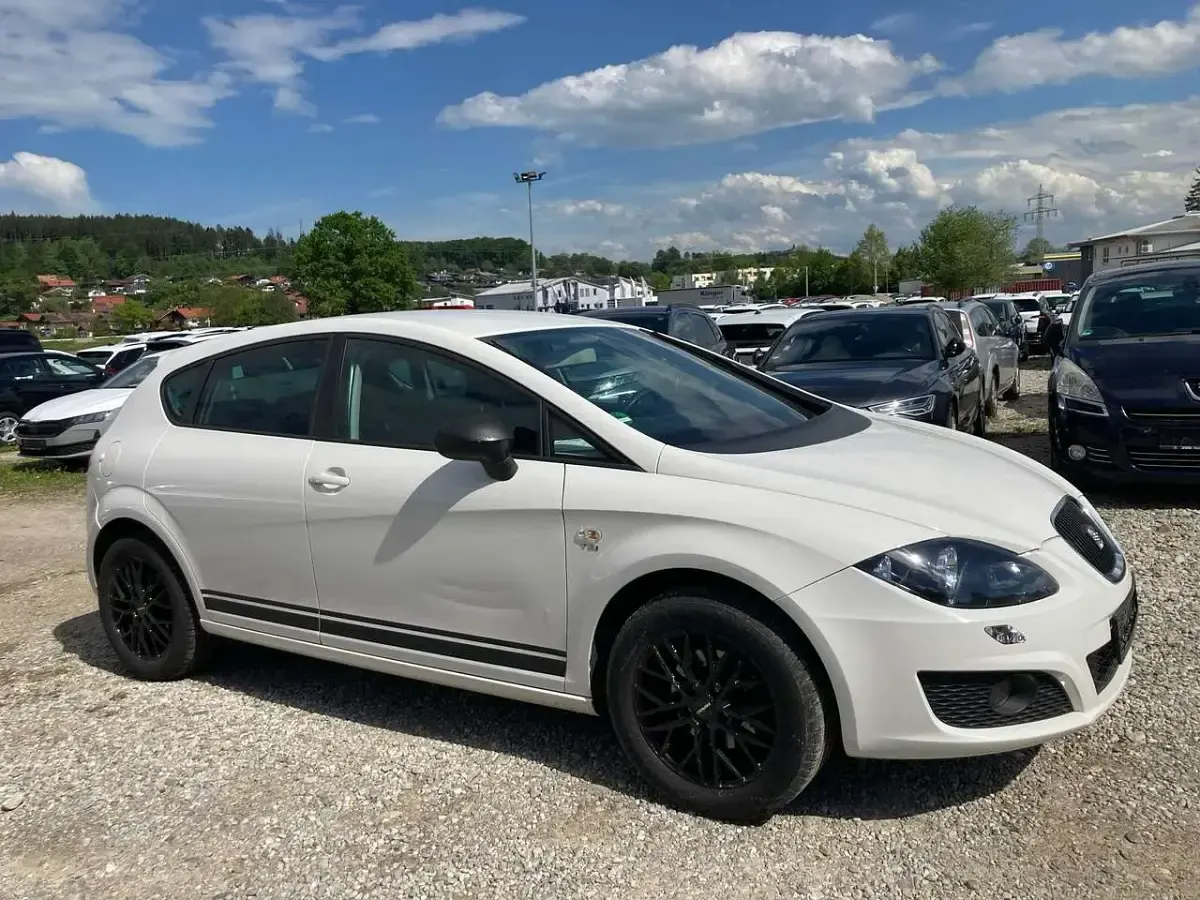 Gebraucht Seat Leon Copa 105 PS (77 kW) 2012 "candy" weiss Kleinwagen
