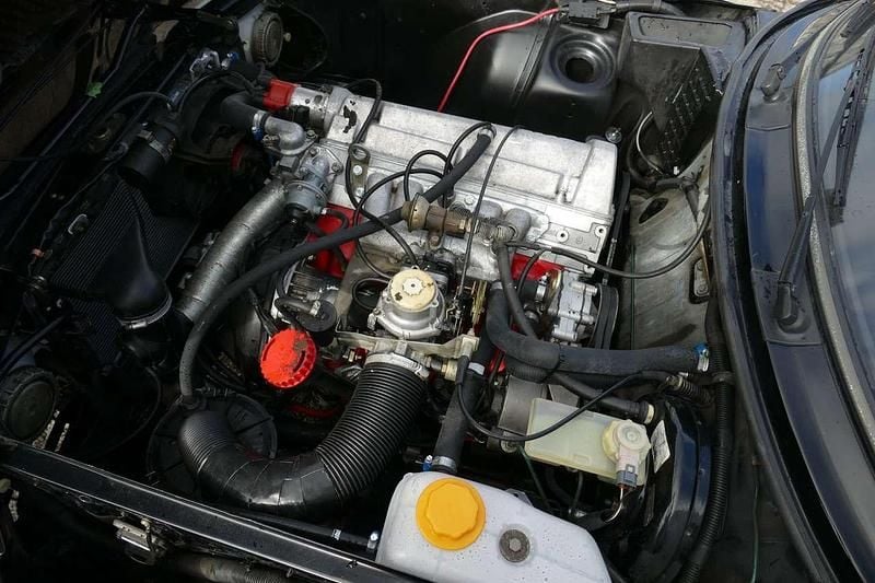 Gebraucht Saab 900 99 PS (72 kW) 1989 Schwarz Limousine