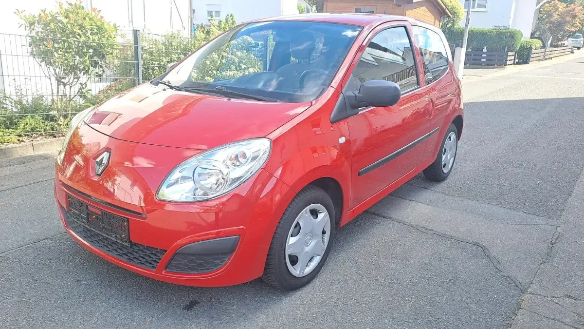Gebraucht Renault Twingo 58 PS (42 kW) 2011 Rot Kleinwagen