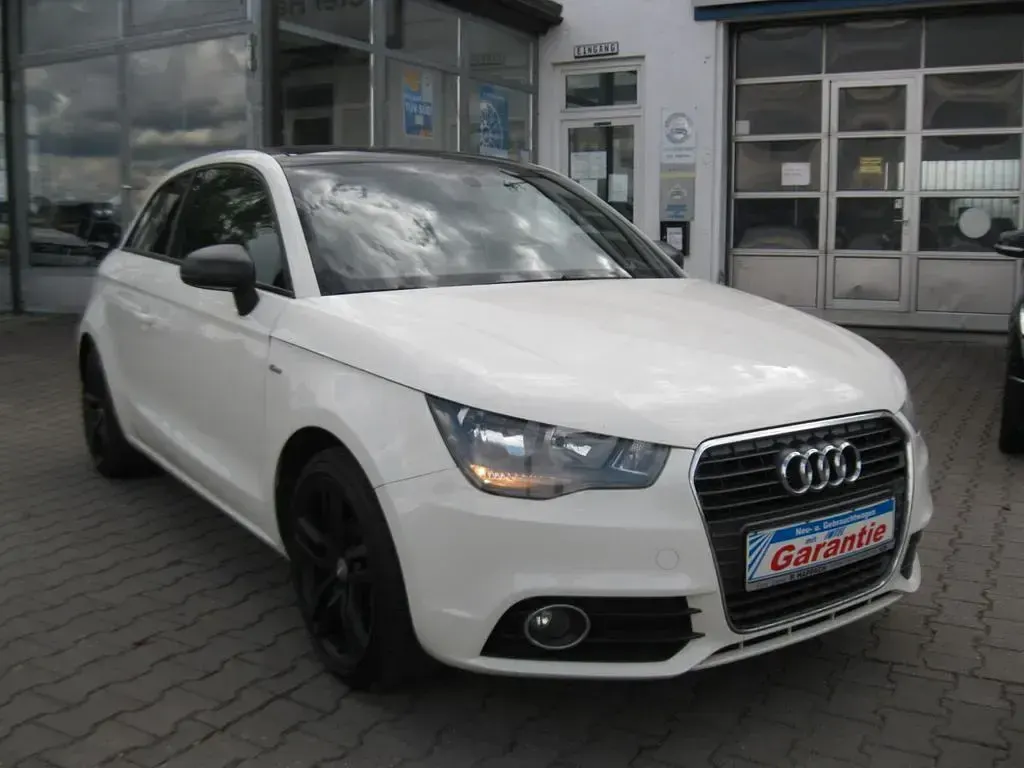 Gebraucht Audi A1 S-Line 86 PS (63 kW) 2012 Weiß Kleinwagen