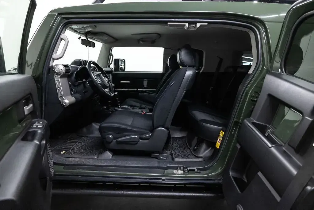 Gebraucht Toyota FJ Cruiser 243 PS (178 kW) 2012 Grün SUV
