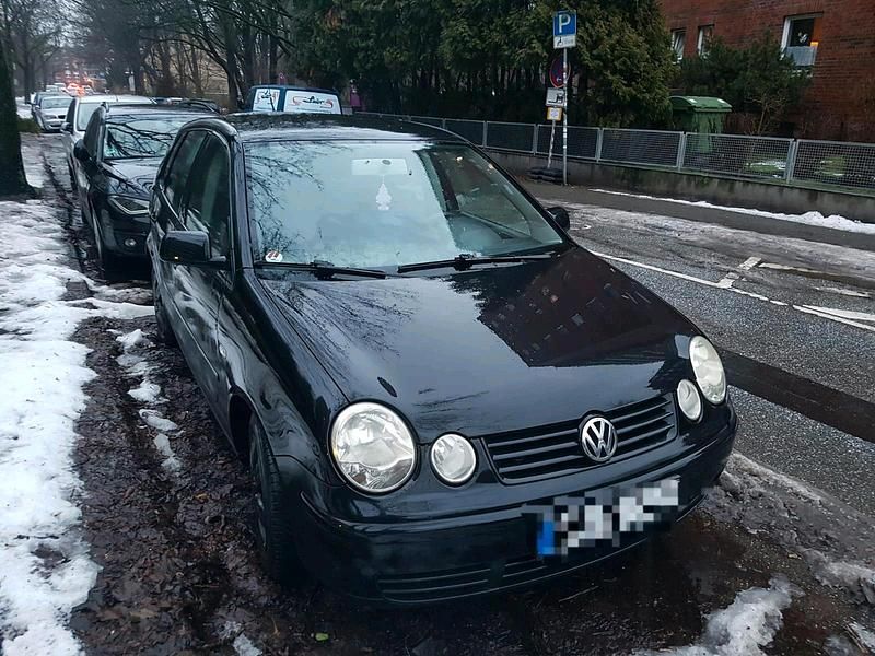 Gebraucht VW Polo 64 PS (47 kW) 2003 Schwarz Kleinwagen