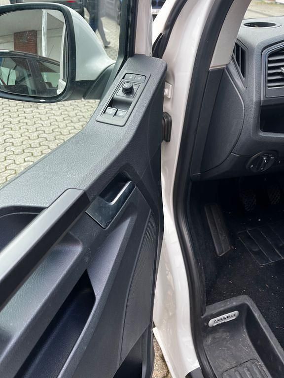 Gebraucht VW Caravelle 150 PS (110 kW) 2017 Weiß Van / Kleinbus