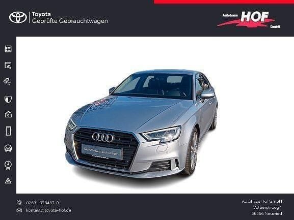 Silber Gebraucht 2019 Audi A3 Sport Limousine | 18.890 € (Fairer Preis) - Bild 1/4