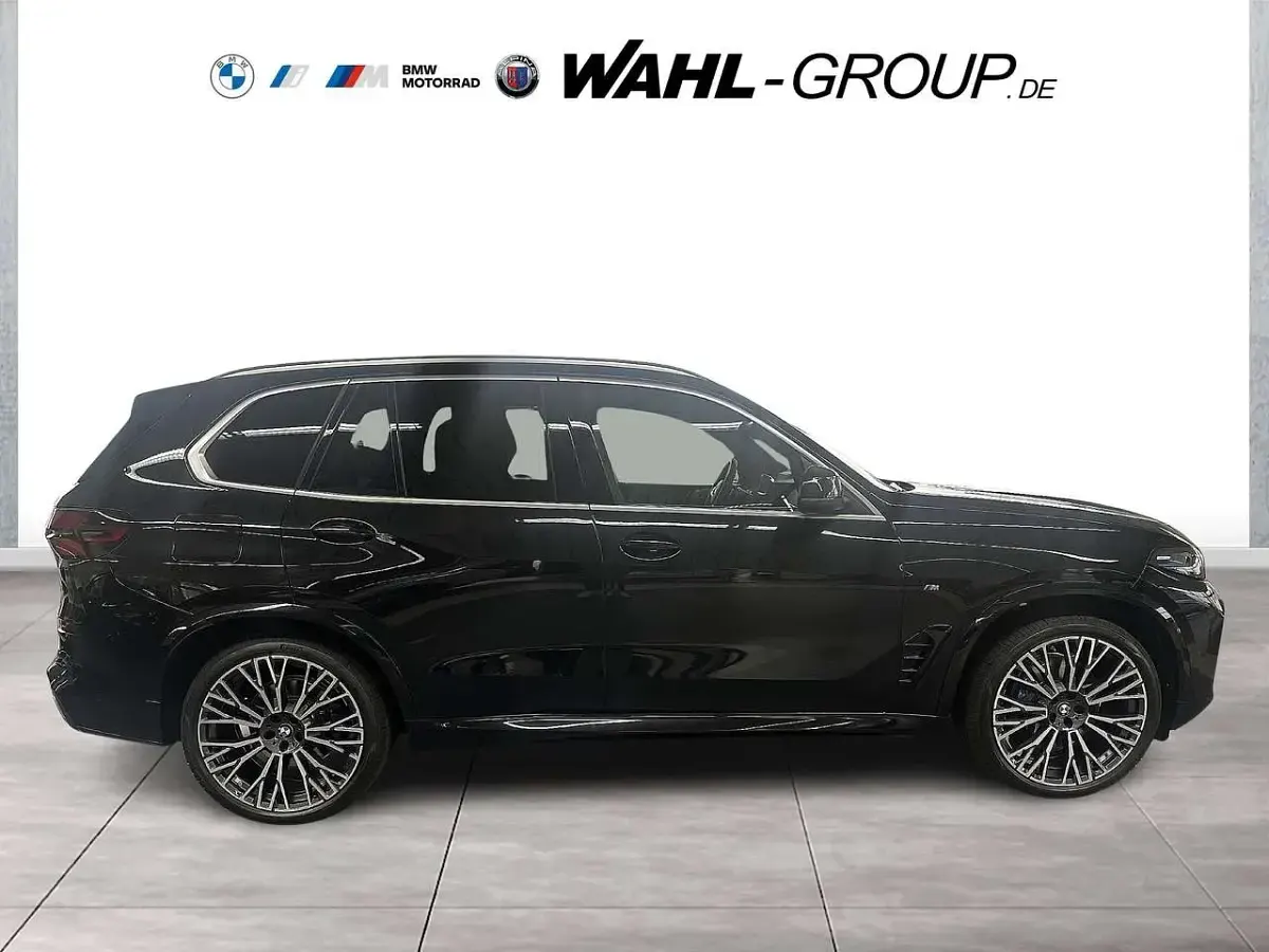 Gebraucht BMW X5 M Sport 298 PS (219 kW) 2026 Saphirschwarz SUV
