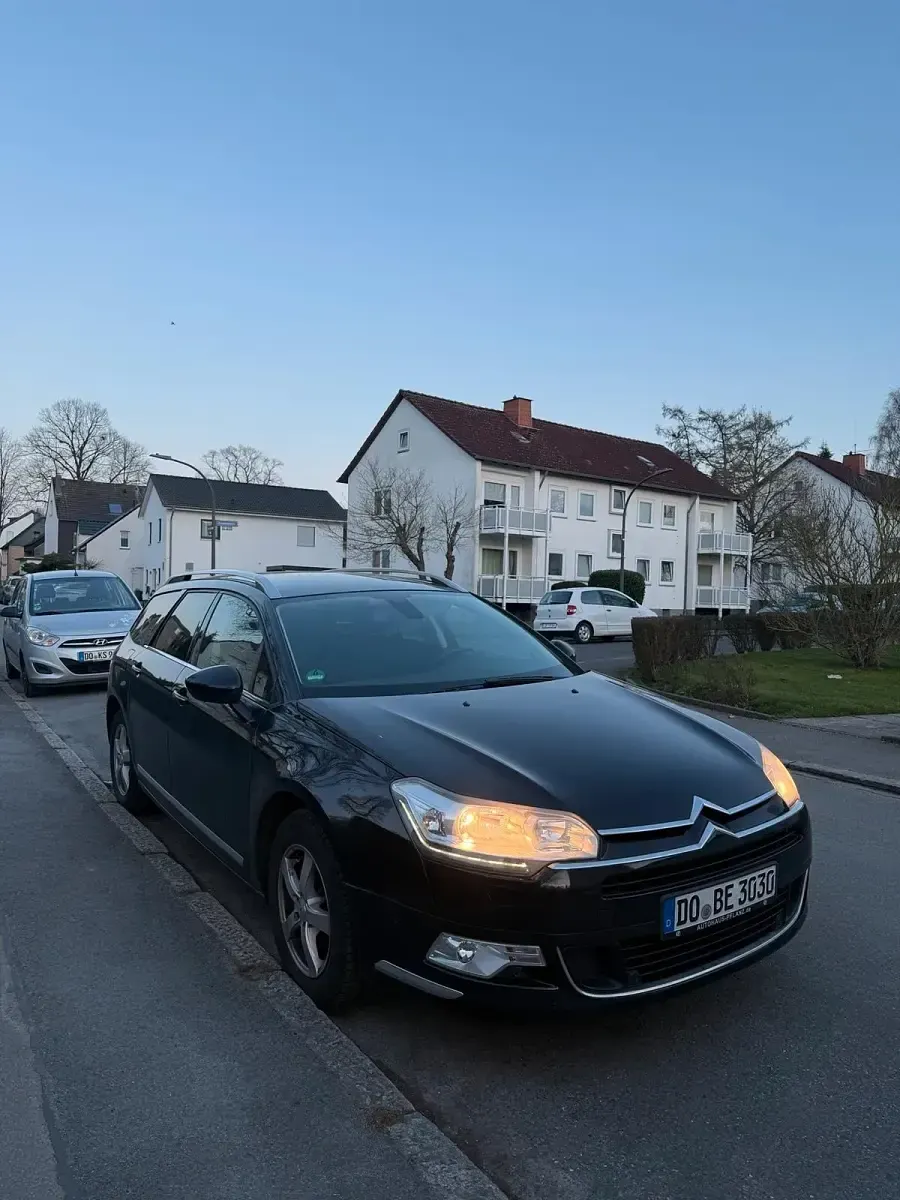 Gebraucht Citroën C5 111 PS (81 kW) 2012 Schwarz Kombi