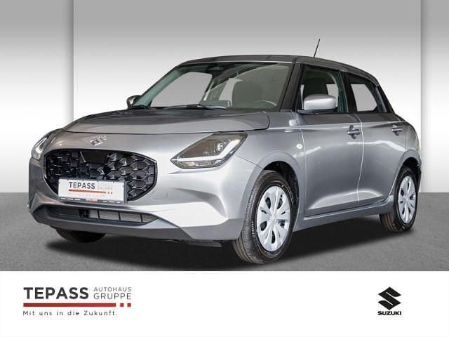 Neu Suzuki Swift Club 83 PS (61 kW) 2025 Silber Kleinwagen