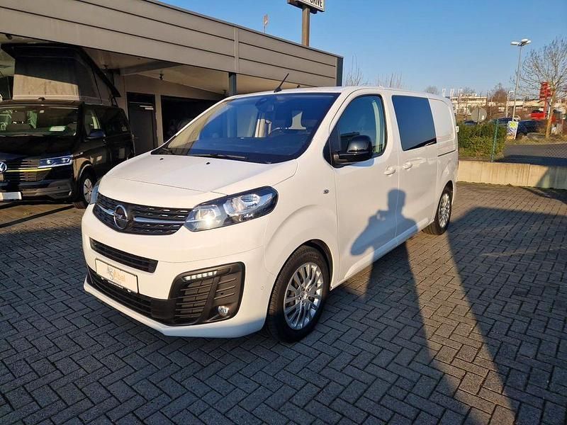 Gebraucht Opel Vivaro 150 PS (110 kW) 2023 Weiss Van / Kleinbus