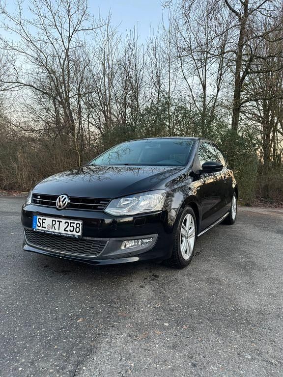 Schwarz Gebraucht 2012 VW Polo Match Limousine | 4.699 € (Fairer Preis) - Bild 1/4