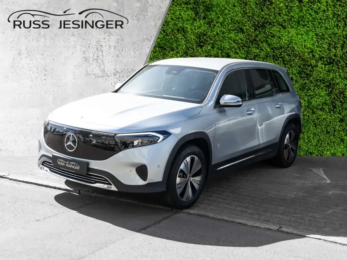 Gebraucht Mercedes EQB250+ Progressive 139 kW (190 PS) 2025 Silber SUV