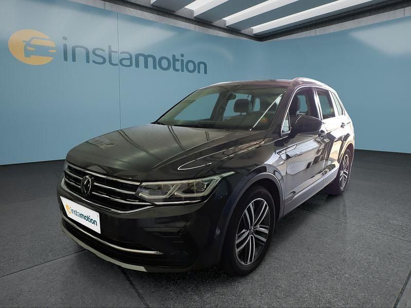 Grau Gebraucht 2023 VW Tiguan SUV | 30.599 € (Guter Preis) - Bild 1/4