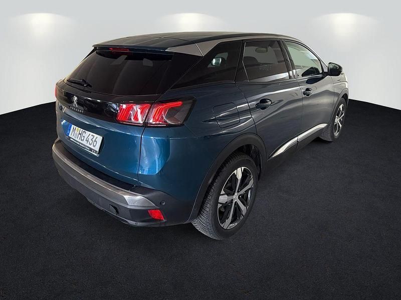 Gebraucht Peugeot 3008 Allure 131 PS (96 kW) 2022 Blau celebes SUV