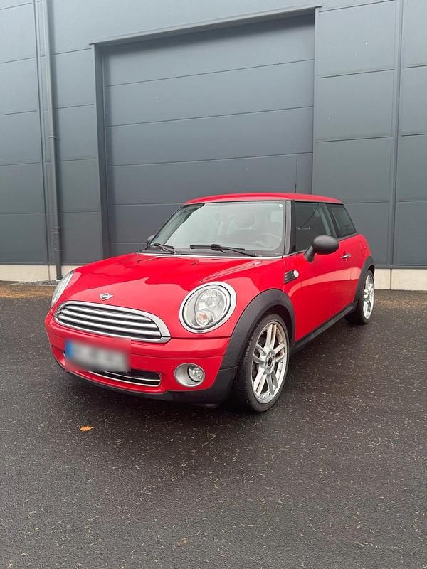Rot Gebraucht 2009 Mini ONE Kleinwagen | 5.300 € (Etwas zu teuer) - Bild 1/4