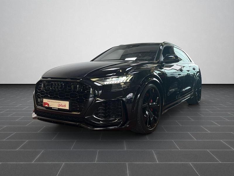 Orcaschwarz metallic (metallic) Gebraucht 2020 Audi RS Q8 Basis SUV | 82.990 € (Teuer) - Bild 1/4