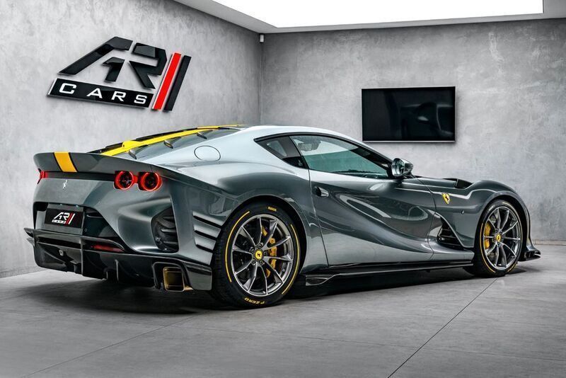 Gebraucht Ferrari 812 825 PS (606 kW) 2022