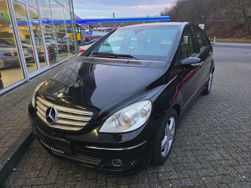 Schwarz Gebraucht 2005 Mercedes B200 Van / Kleinbus | 2.500 € (Guter Preis) - Bild 1/4