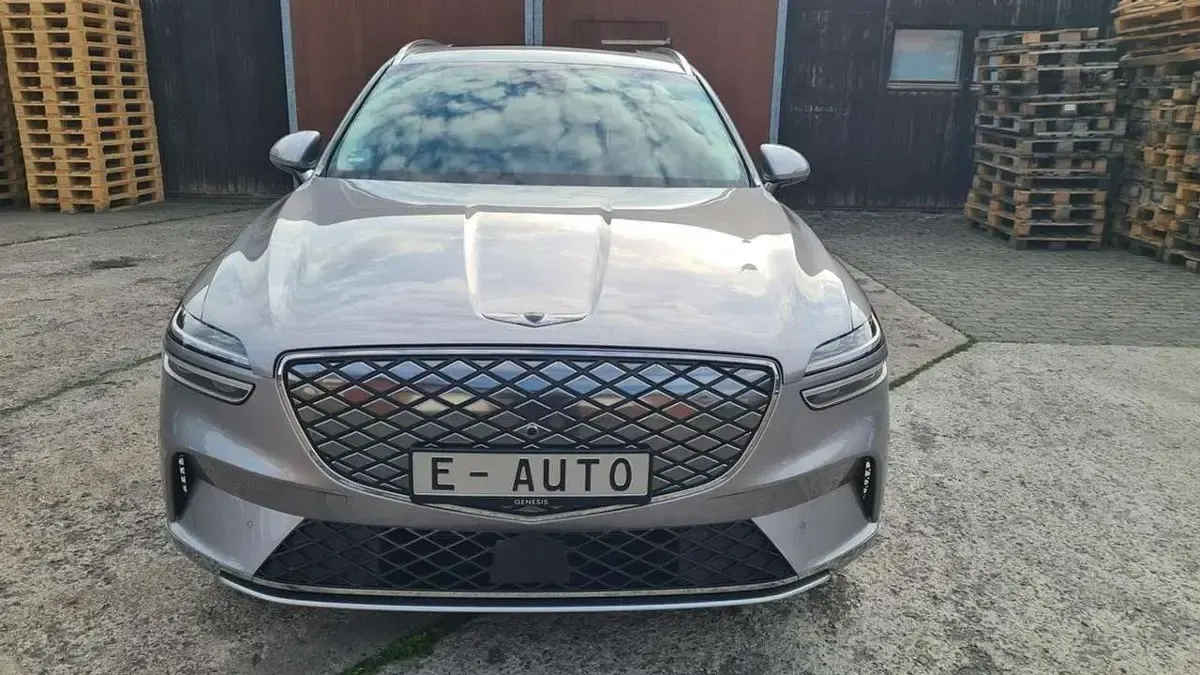 Gebraucht Genesis GV70 Electrified Sport 359 kW (489 PS) 2023 Savile silber SUV