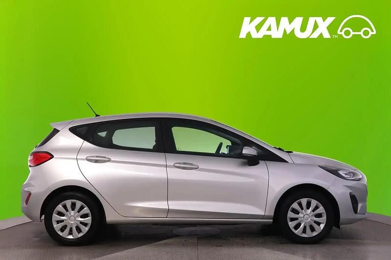 Gebraucht Ford Fiesta 75 PS (55 kW) 2022 Silbermetallic Limousine