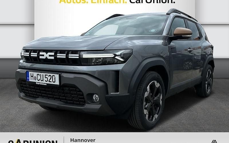 Dolomitgrau (grau) Gebraucht 2024 Dacia Duster Extreme SUV | 29.960 € (Fairer Preis) - Bild 1/4
