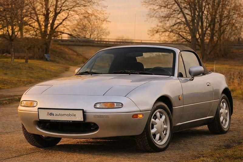 Gebraucht Mazda MX5 116 PS (85 kW) 1992 Silber Cabrio