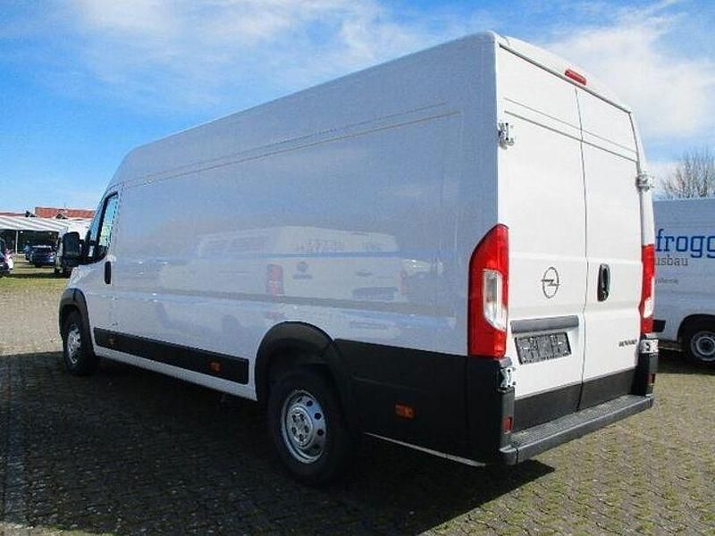 Gebraucht Opel Movano 140 PS (102 kW) 2022 Weiss Van