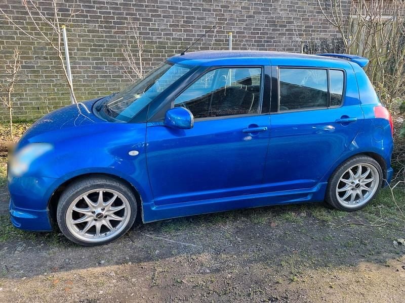 Gebraucht Suzuki Swift 92 PS (67 kW) 2006 Blau Kleinwagen