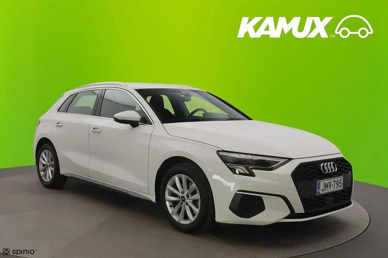 Weiß Gebraucht 2023 Audi A3 Limousine | 21.900 € (Guter Preis) - Bild 1/4
