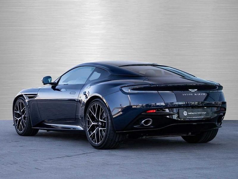 Neu Aston Martin DB12 680 PS (500 kW) 2026 Midnight blue Coupé