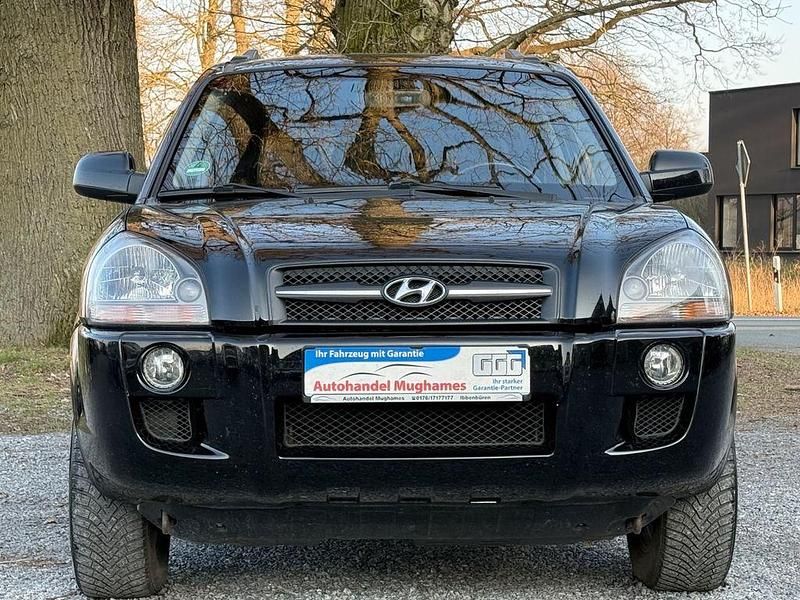 Gebraucht Hyundai Tucson 141 PS (103 kW) 2009 Schwarz SUV