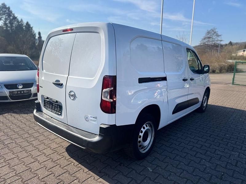Gebraucht Opel Combo Edition 102 PS (75 kW) 2022 Weiß Van / Kleinbus