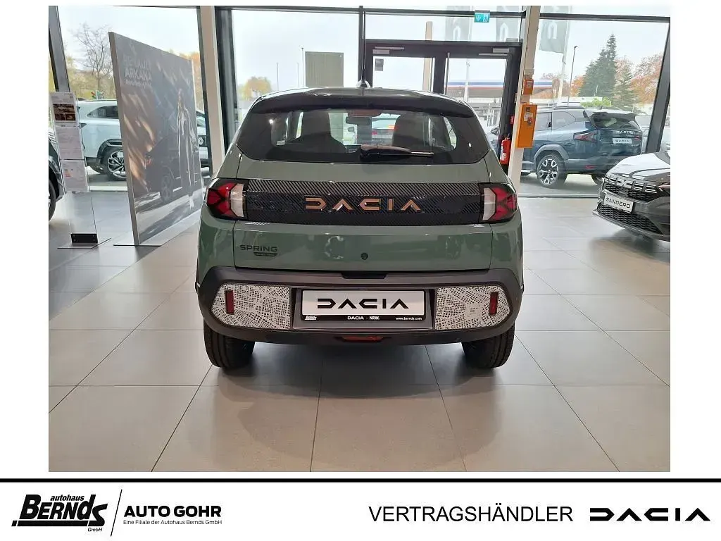 Nowe Dacia Spring Extreme 75 kW (102 KM) 2025 Zielony Hatchback