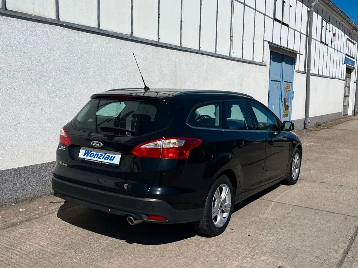 Gebraucht Ford Focus Titanium 163 PS (119 kW) 2012 Schwarz Kombi