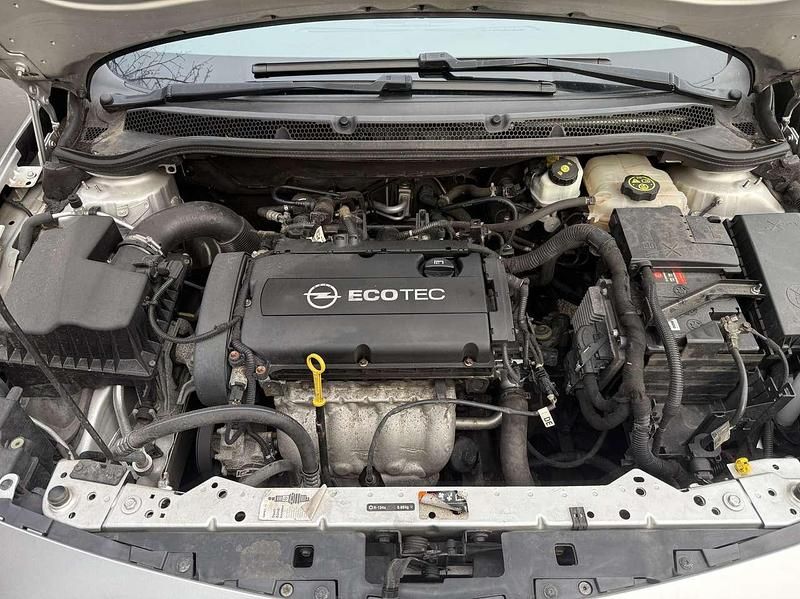 Gebraucht Opel Astra Sport 116 PS (85 kW) 2015 Kombi