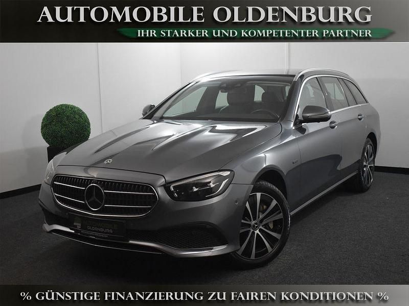 Gebraucht Mercedes E300 Avantgarde 306 PS (225 kW) 2021 Grau Limousine