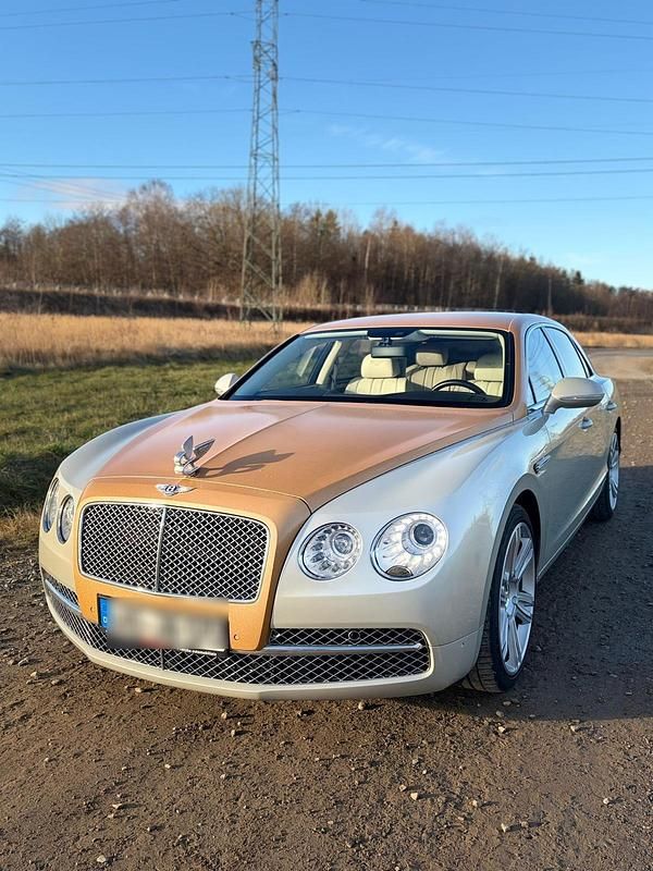 Orange Gebraucht 2014 Bentley Flying Spur Limousine | 63.000 € (Teuer) - Bild 1/4