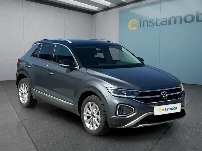 Gebraucht VW T-Roc 110 PS (80 kW) 2023 Grau SUV