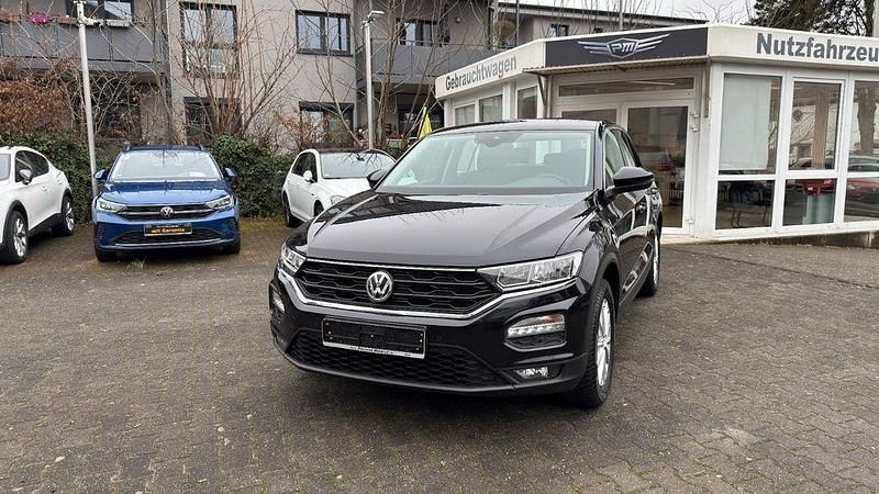 Second-hand VW T-Roc 116 CP (85 kW) 2019 Negru SUV