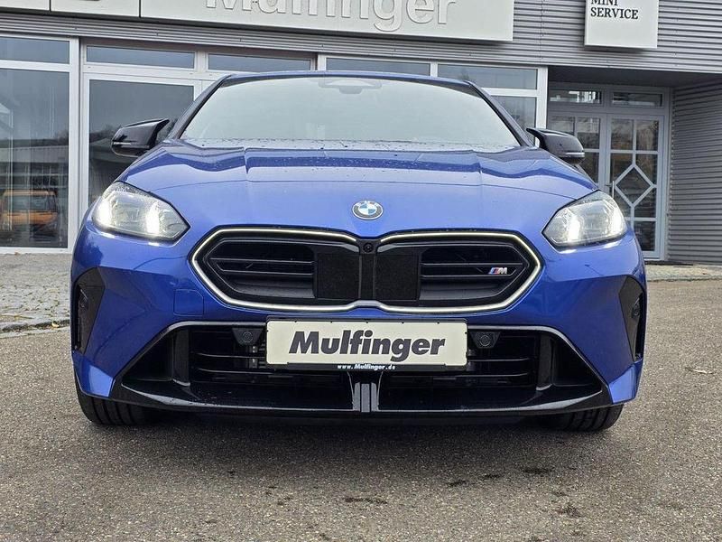 Neu BMW M235 M Sport 300 PS (220 kW) 2026 Blau Limousine