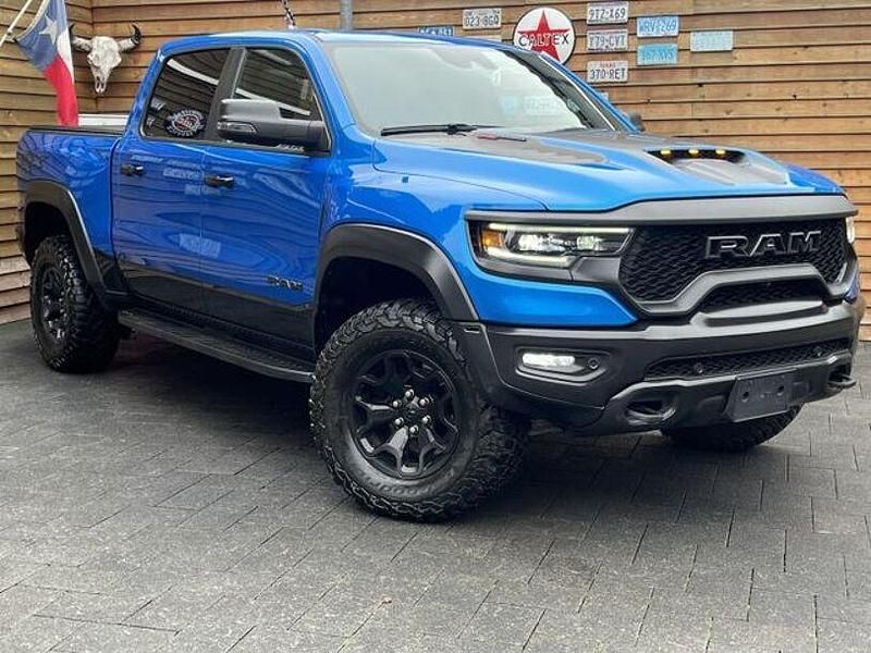 Gebraucht Dodge Ram 711 PS (522 kW) 2023 Blau Abholung