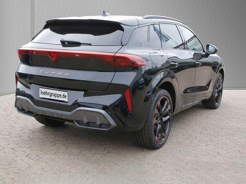 Neu Cupra Terramar VZ 265 PS (194 kW) 2025 Schwarz SUV