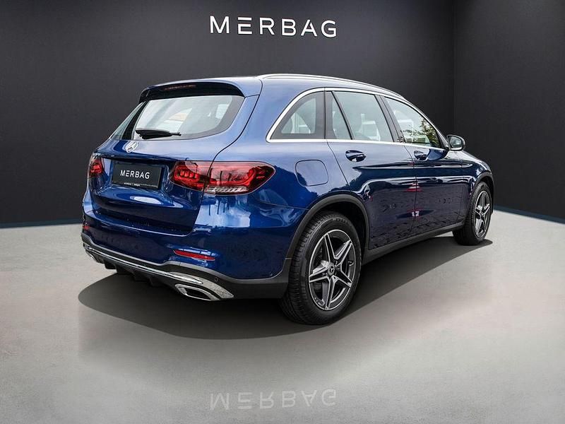 Gebraucht Mercedes GLC400d AMG line 330 PS (242 kW) 2020 Brilliantblau SUV