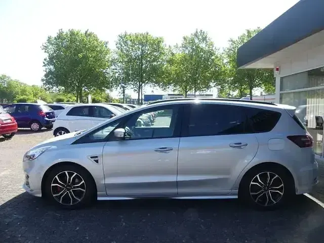 Occasion Ford S-MAX ST-Line 190 ch (139 kW) 2022 Argent Monospace