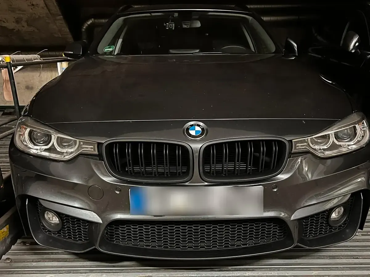 Gebraucht BMW 330 M Sport 258 PS (189 kW) 2013 Grau Kombi