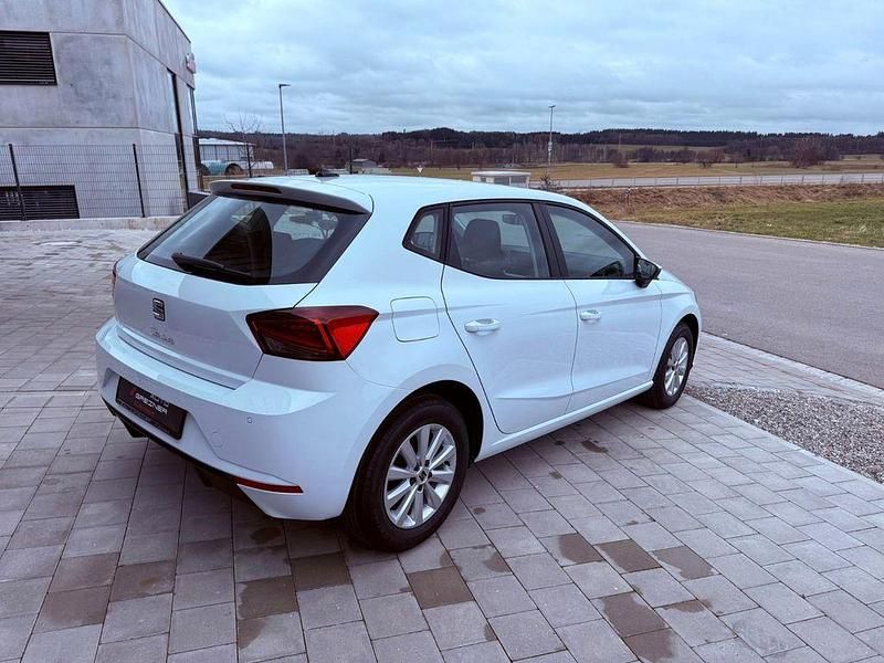Neu Seat Ibiza Reference 80 PS (58 kW) 2025 Weiß Kleinwagen